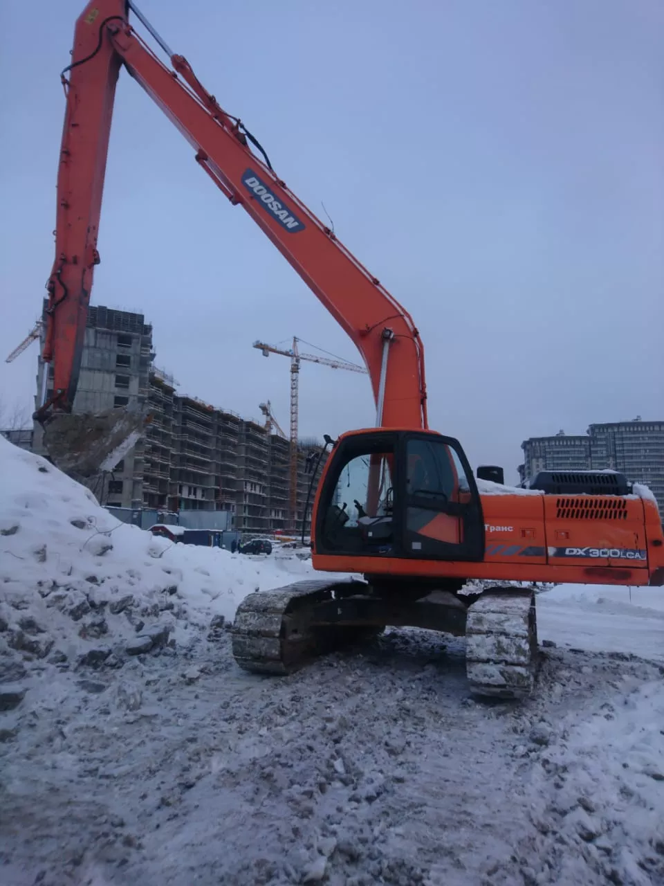 Длиннорукий экскаватор Doosan 300 LCA