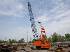 Гусеничный кран Hitachi KH 500L-PD